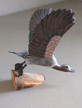 Wooden Flying Duck Bird Figurine - Brown
